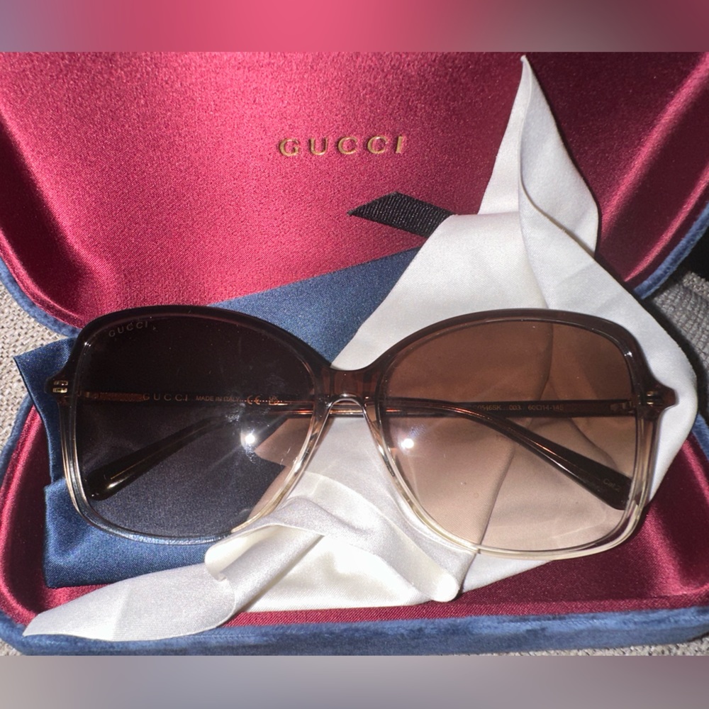 Light brown Gucci Sunglasses